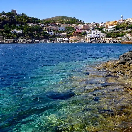 Casa Ricciardi Ferienhaus Isola di Ustica